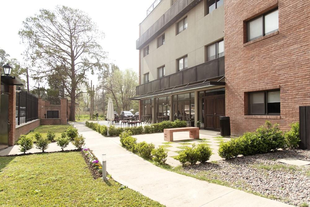 Casa Campus Pilar (Buenos Aires)